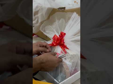 Dry fruits gift hamper