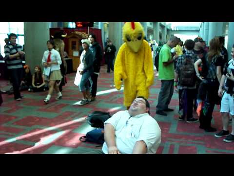 Peter Griffen VS The Chicken At Fanime 2011