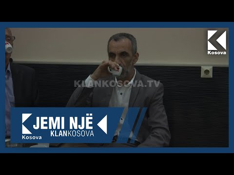 Rahovecianët, para namazit të Bajramit, e pijnë kafen te xhamia - 02.05.2022 - Klan Kosova