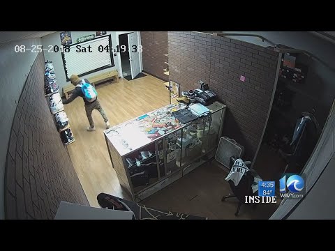 Κλέφτες πήραν από κατάστημα παπούτσια μόνο για το δεξί πόδι | Video | zarpanews.gr