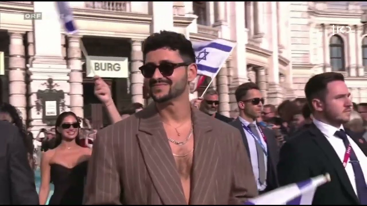 אירוויזיון 2026 | לצלילי הבה נגילה ✨ נועם ונציגי והמשלחת הישראלית צועדים על הש?