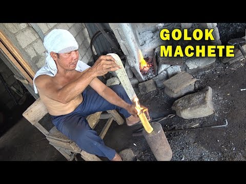 How Blacksmiths make Golok Machetes in Indonesia