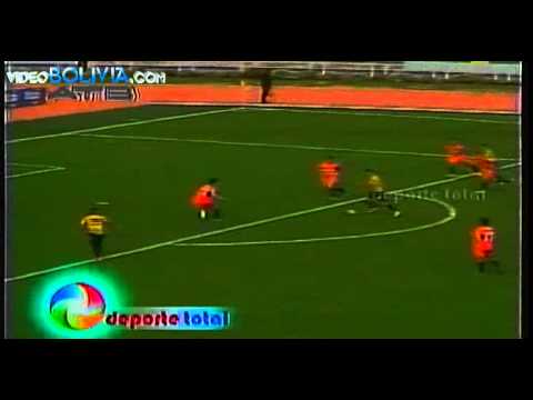 Universitario de Sucre 3 x 2 The Strongest Apertura 2014   2015