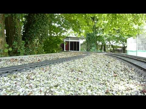 WYKO BR 39222 Echtdampf Modelleisenbahn auf einer Gartenanlage