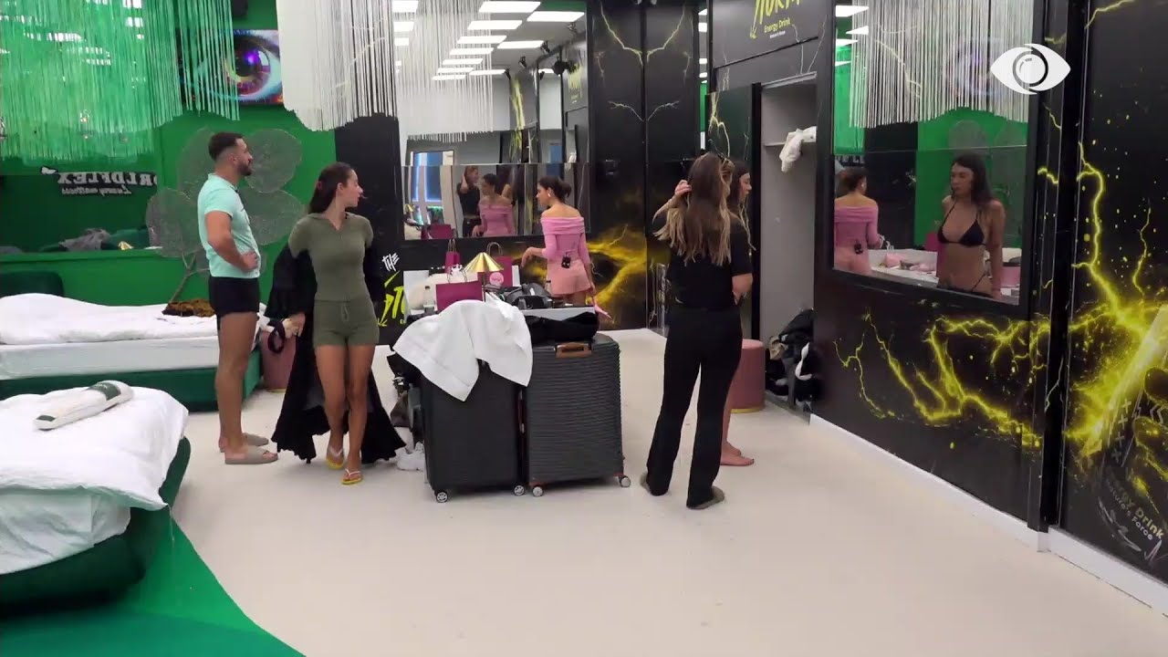 Miss dhe Mr. Bikini/ Ola bën prova përpara sfiladës