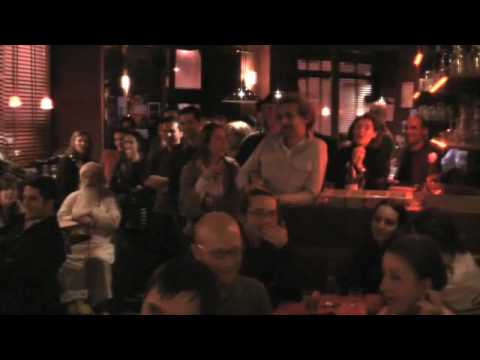 PARIS UKULELE HUI 20 - JANO