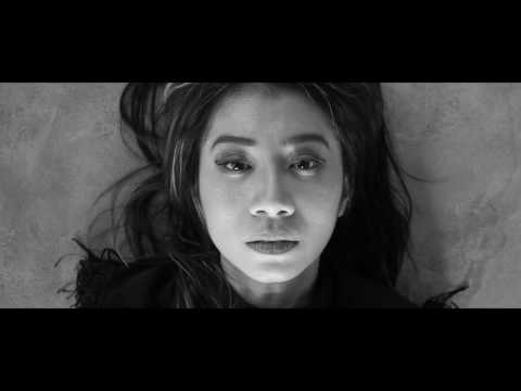 Keping - Chandra Satria ft. Andrea Miranda (Official Music Video)