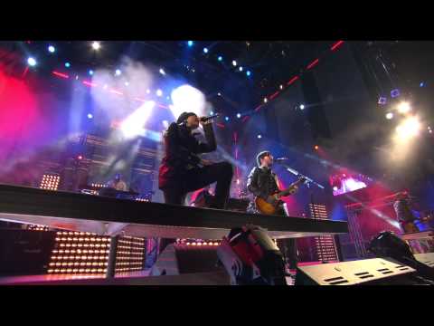 Waiting For The End Live In Madrid - Linkin Park