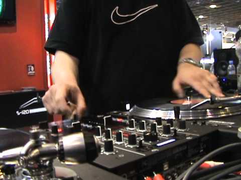 DJ Short-T  Showcase@Frankfurter Musikmesse 2011