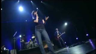 The Pretenders -  I&#39;ll Stand By You ( Loose In L.A. - Live 2003)