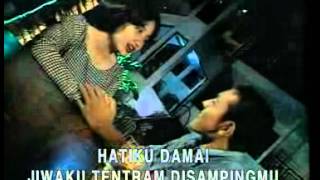 Download lagu 14 Kemesraan - Broery M mp3