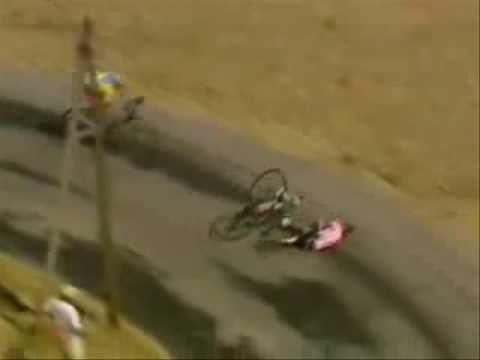 Lance Armstrong's Offroad Short Cut in the Tour De France