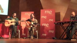 Manuel Carrasco en 'Abierto hasta las 2': "Si miras a tu alrededor"