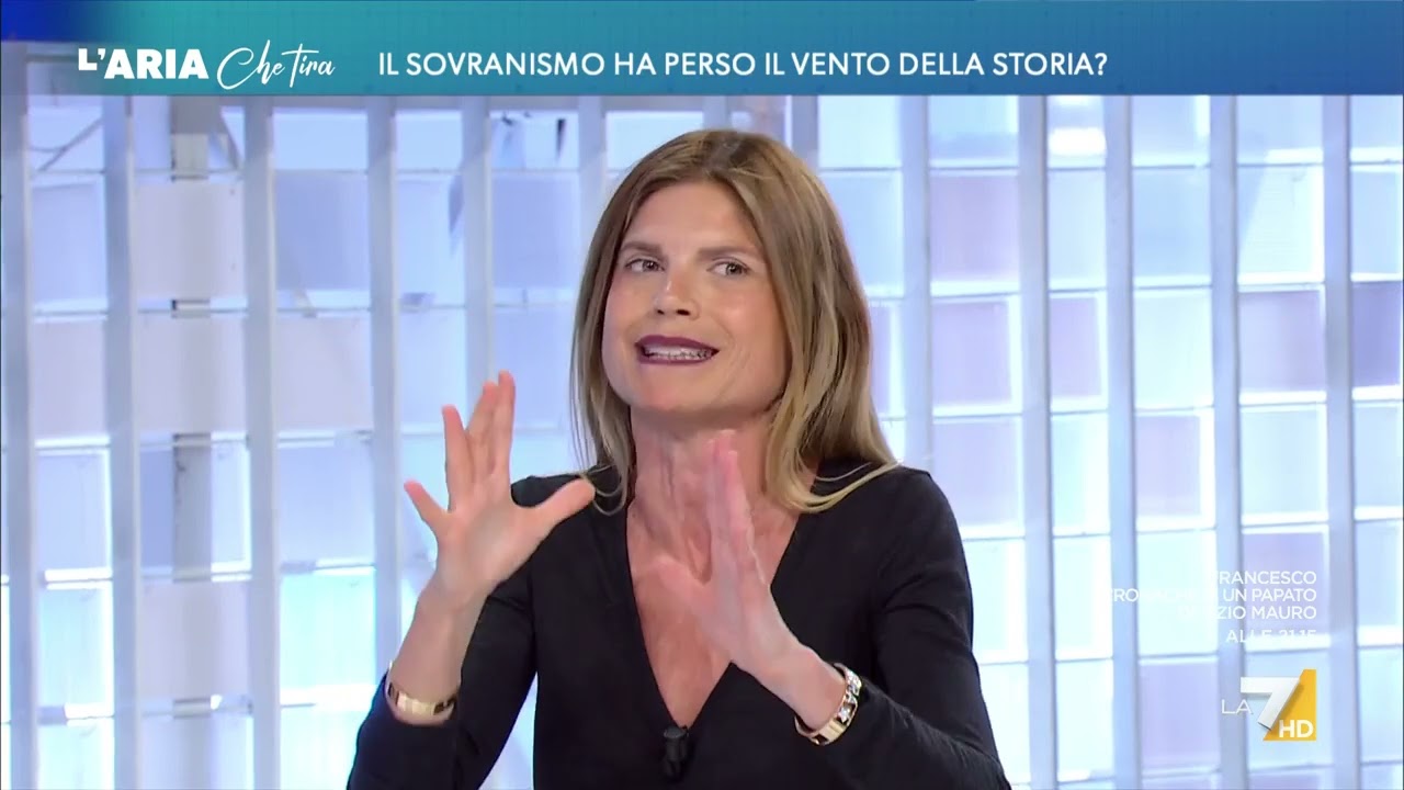 Scontro tra Vincenzo Amendola e Laura Ravetto, che si interrompono: "Mi fai parlare?", Non mi ...