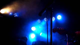 Jebediah live at the Annandale - Intro + Fall Down