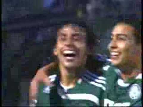 Gol de Valdivia - Palmeiras x São Paulo (2°Jogo Semi-Final)