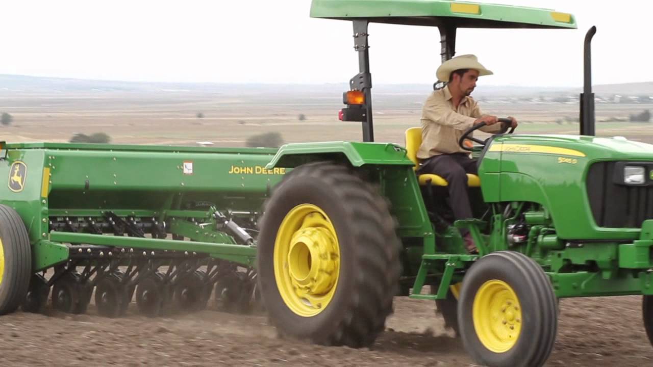 John Deere Lanzamiento Tractores Serie 5D - 5E