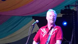 Billy Bragg -  Half English