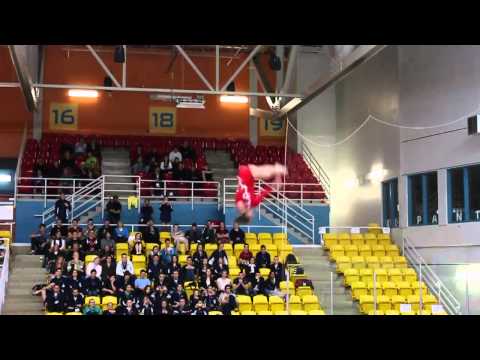Rosannagh MacLennan wins trampoline gold at 2011 Canadian championships
