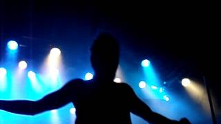 PRICELESS Chris Harms end of Sex On Legs at Trash Fest VI