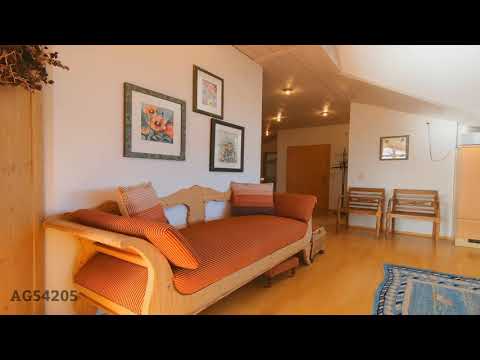 AL-54205 - Möblierte 2,5 Zimmer DG-Wohnung im Studio-Stil mit Südbalkon, Nähe Durach