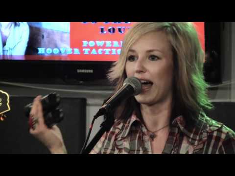 Kristen Kelly - Drink Myself Out Of Love With You