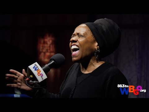 Catherine Russell w\ Mark Shane performing  "I Wonder" on Singers Unlimited