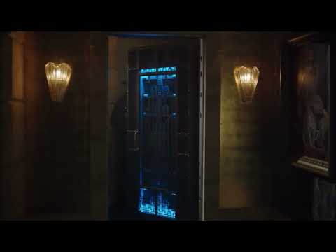 Riverdale 6x19 Tabitha and Veronica talk about endgames with Archie. Tabitha is angel of riverdale.