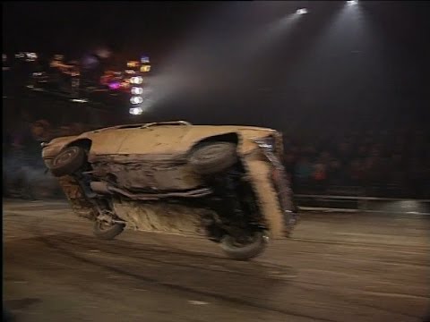 Metal Clown - Spectacle du Cirque Archaos (1992)