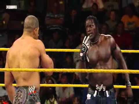 Wwe NXT 04 05 1010 David Otunga vs R Truth
