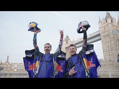 Video Thumbnail: WATCH: Historic Wingsuit Flight Through Tower Bridge