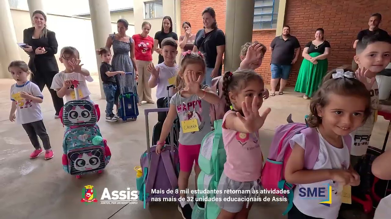 Mais de 8 mil estudantes retornam às atividades nas mais de 32 unidades educacionais de Assis