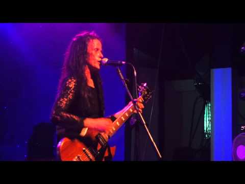 Thumbnail for BabEs iN toYlanD - Pearl live at Bristol Trinity (24 May 2015)