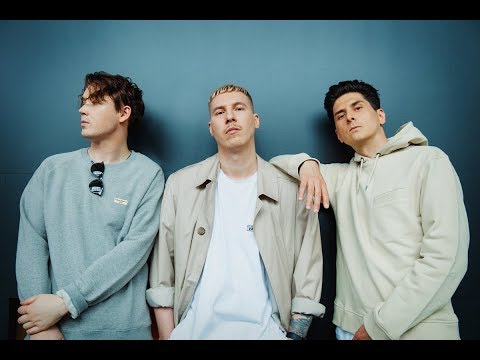 Kymppilinja - Sydän paljaana (Lyriikkavideo)