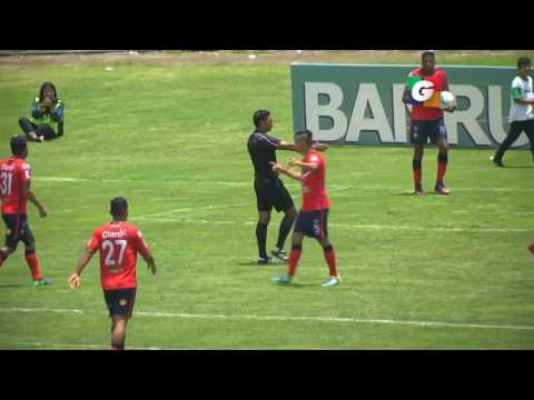 Video Gol: Mario Castellanos 37´ - XelajúMC 4-0 Antigua GFc - Clausura 2017 Jornada 22