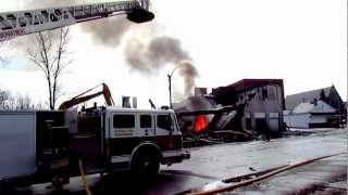 preview picture of video 'Buffalo Fire Dept. - 12hrs into fire - 1655 Genesee St @ Doat'