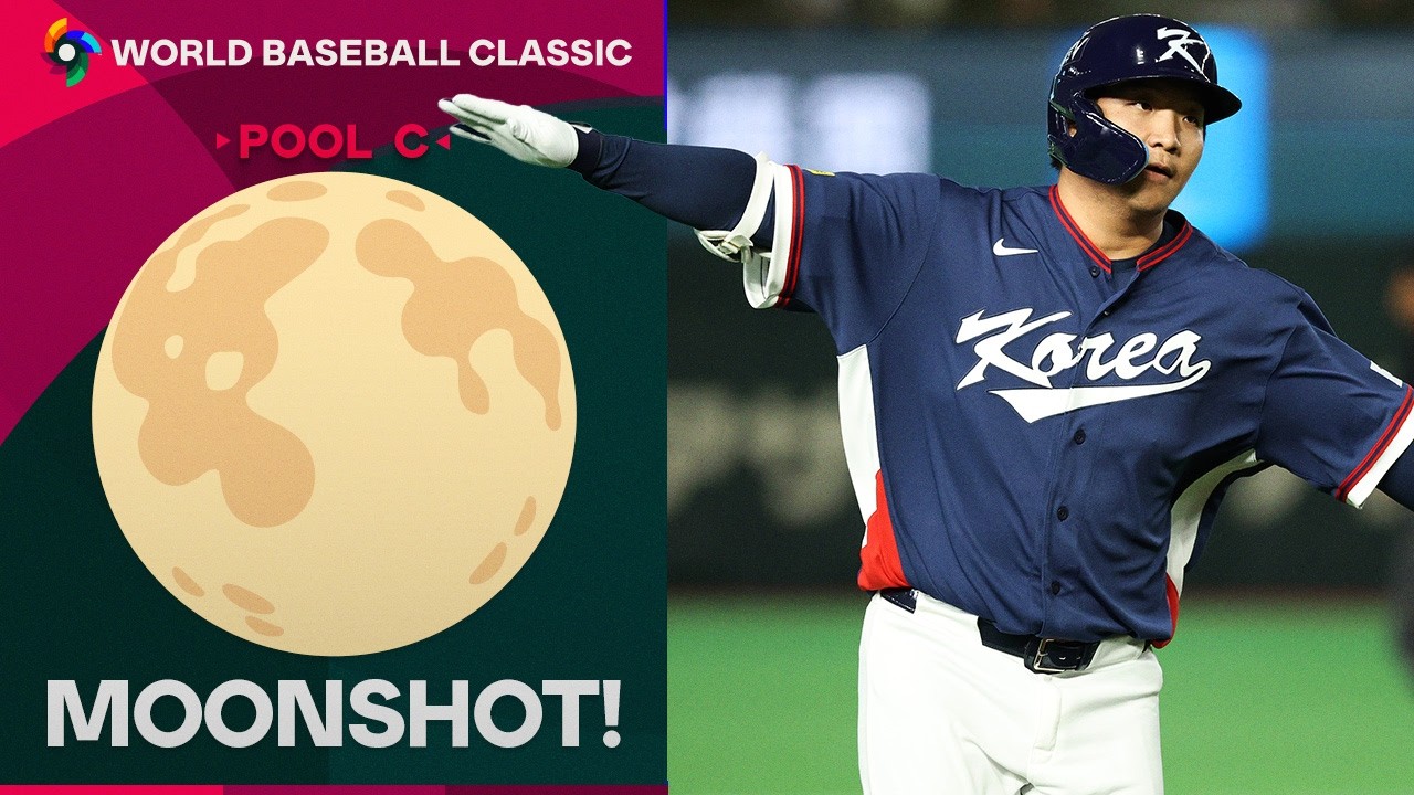 TO THE MOON! 🌙 Bo Gyeong Moon goes yard again for Team Korea! 🇰🇷