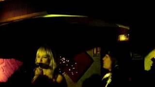 The Pierces - Kill Kill Kill @ NY Club - Paris