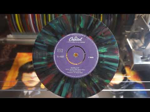 Jonnie's Jukebox Plays: Darlin' - The Beach Boys 1967 Multicolour 7" Vinyl 45rpm Record. Remastered