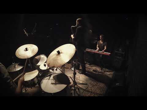 Quantum Trio - GRAVITONS - Live at BOTO