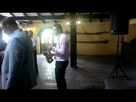 Cosmin Sarbu, Vali de la Petresti si Flavius prog manele..