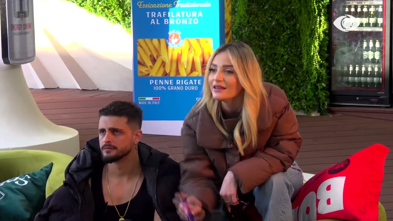 Nuk mund të tallesh me vajzën e dikujt/ Selin- Rogertit: Këtë dhimbje që më ke shkaktuar…