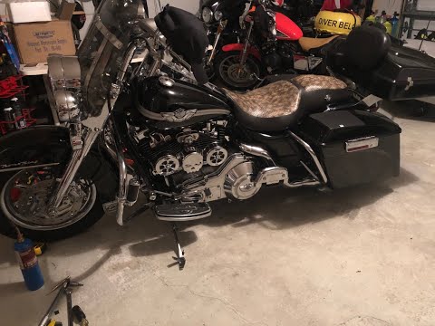 How to install an Ultima 6 speed on a Harley Davidson road king 2003 DIY