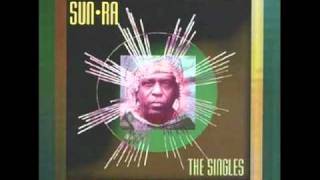 The Cosmic Rays - Somebody's In Love