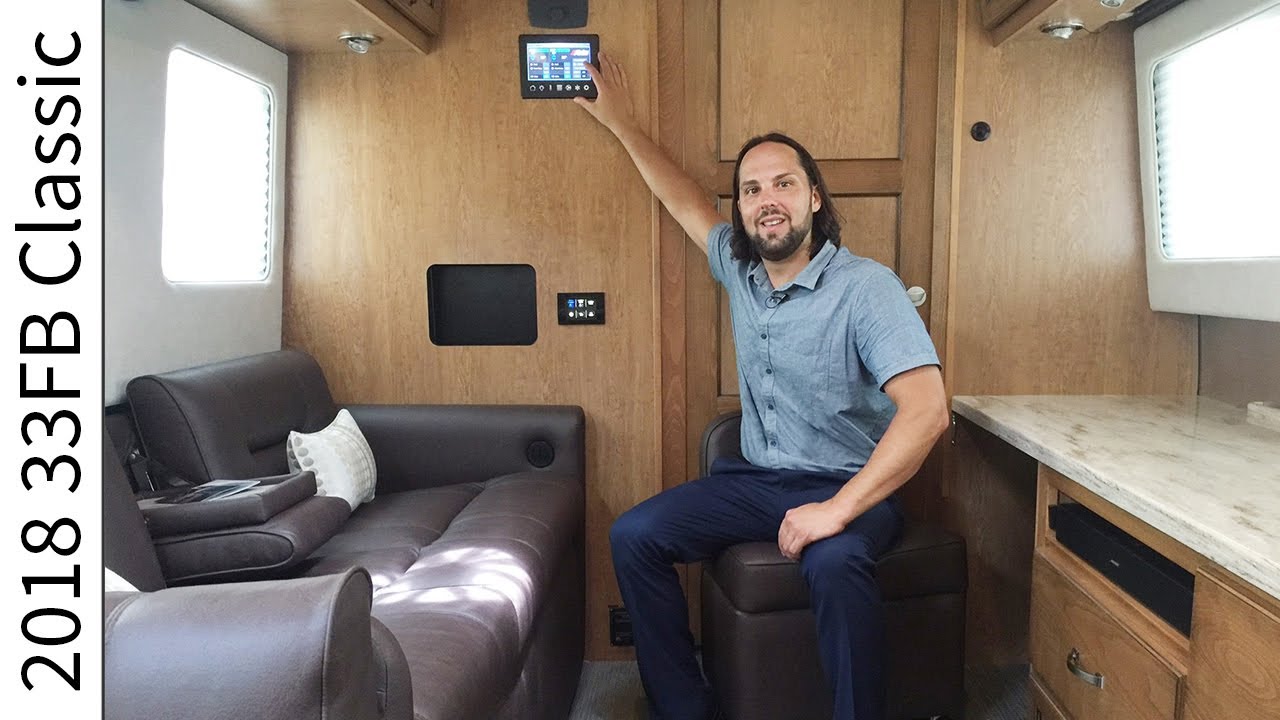 A photo of this 2018 Airstream Classic 33FBQ
