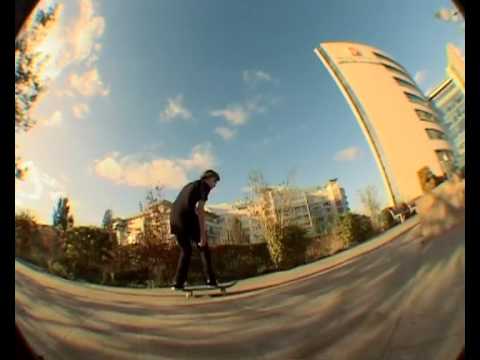 Nozbone présente Gregoire Cuadrado.