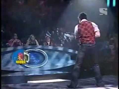 eduardo - la soledad latin american idol 2009(concierto 3).mpg