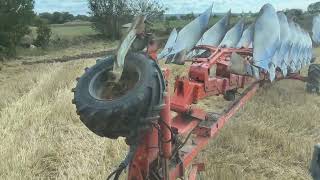 Kuhn challenger 10 NS reversible plough | Image 4 - Agroline