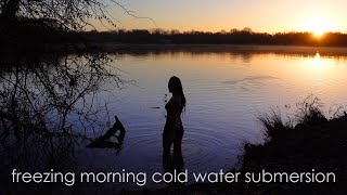 Winter Cold Water Immersion 5.7°C 🧊 Sunrise on a Frosty Morning