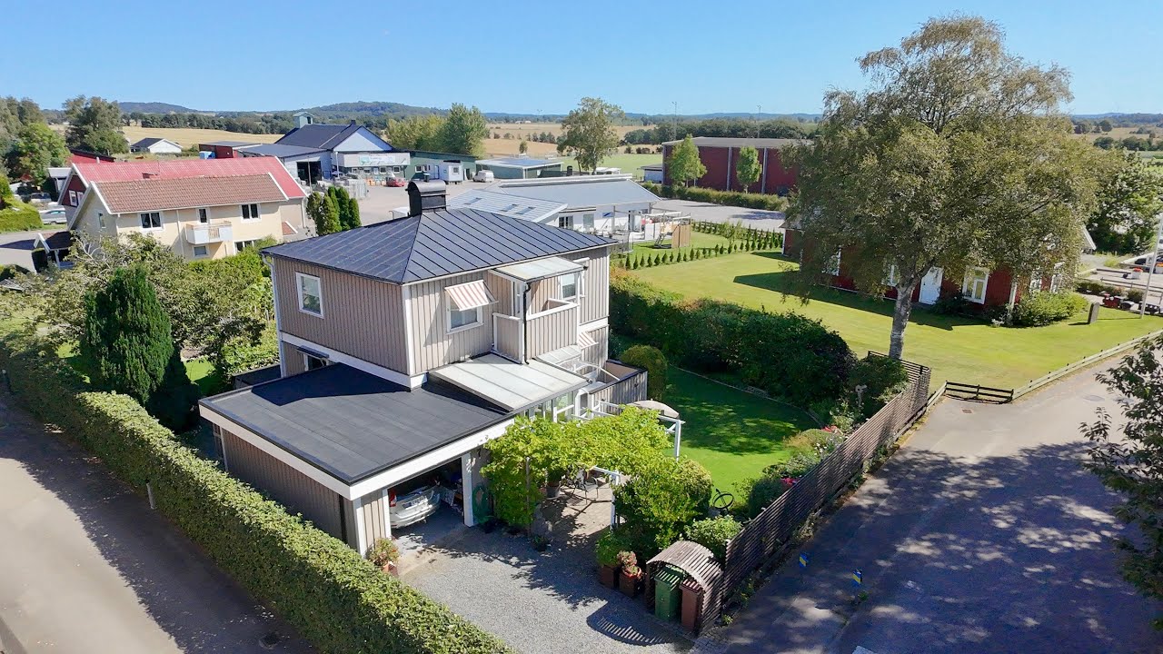 5 rum Villa på Apelsinvägen 7 Vinbergs Samhälle Falkenbergs kommun - video